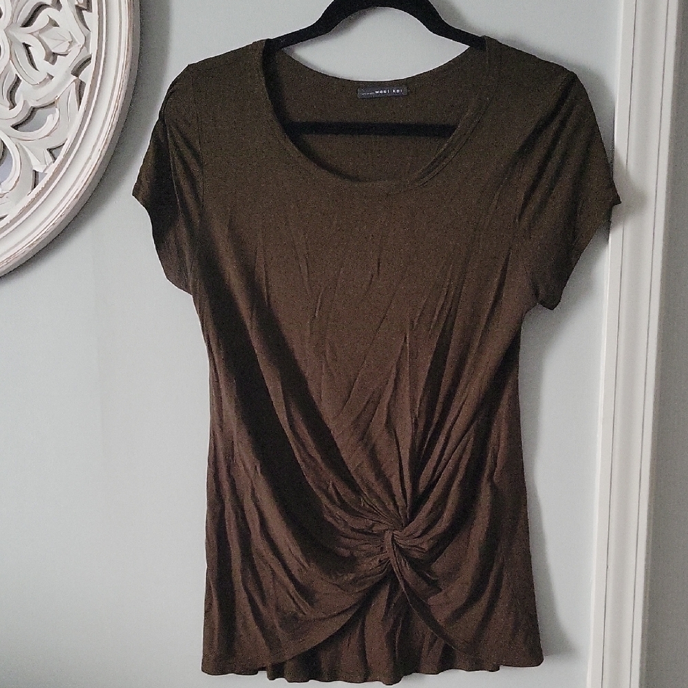 West Kei Olive Short Sleeve Women's Top